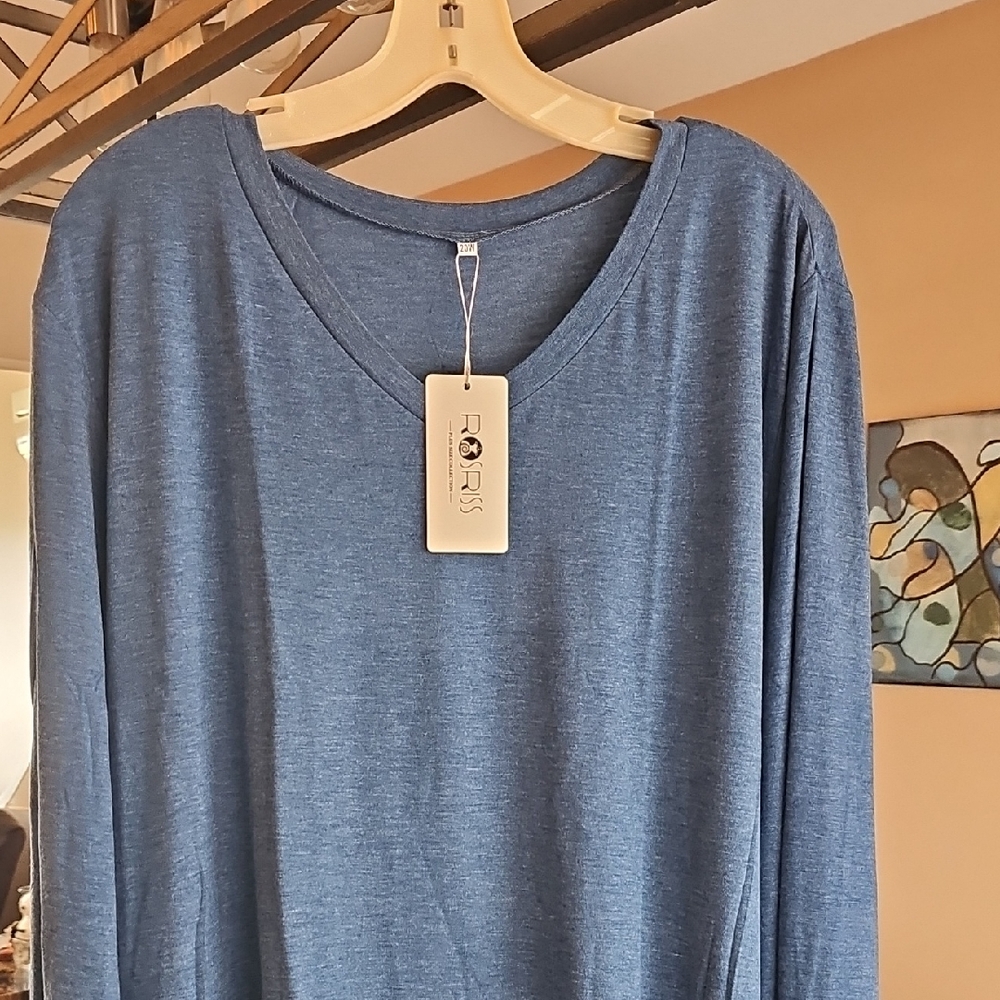 Blue Long Sleeve Top 20W By Rosriss